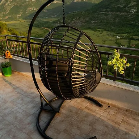 Apartment Village House * Ravno