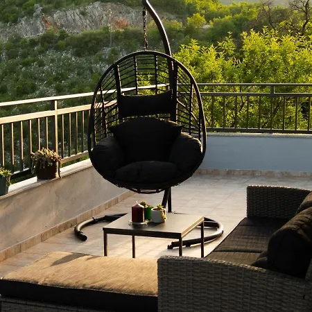 Apartment Village House * Ravno